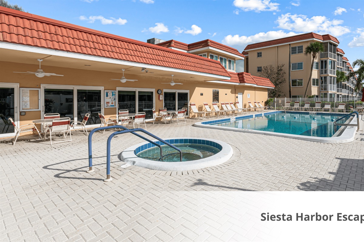 Community Pool & Hot Tub