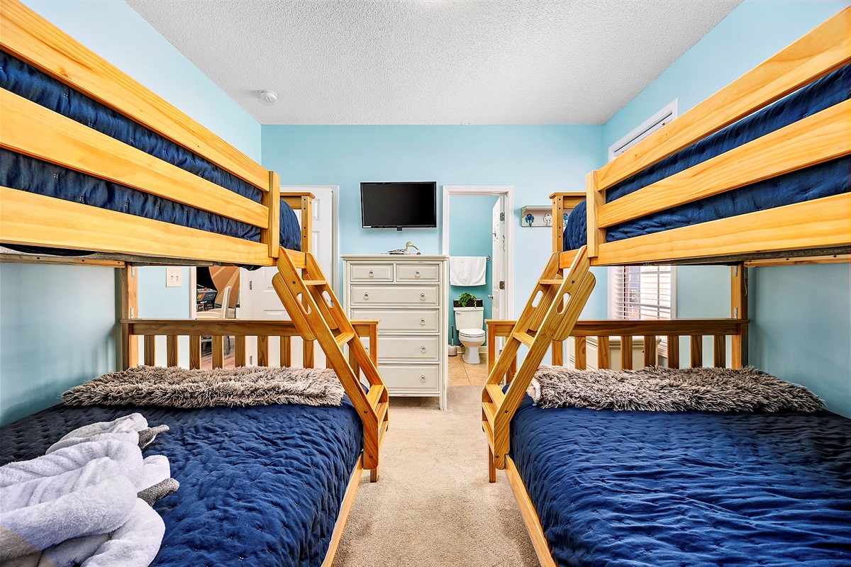 [Bedroom 4] The Bunk Room has Two Double Beds and Two Single Beds - Enough Sleeping Capacity for Six!