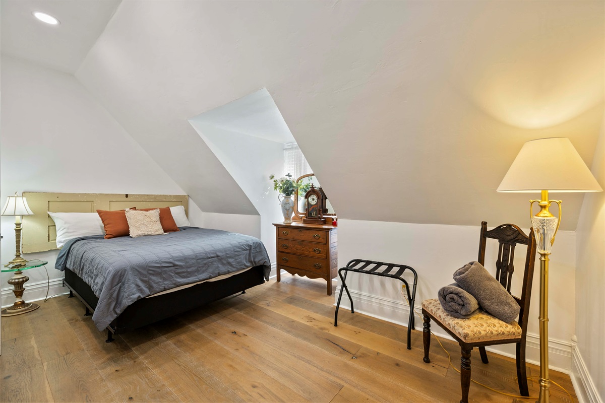 Prescott Getaway Unit #2 — ✨ The Grand Landing; Unit 2 (2 bed / 1 bath), Prescott, Arizona — photo 5