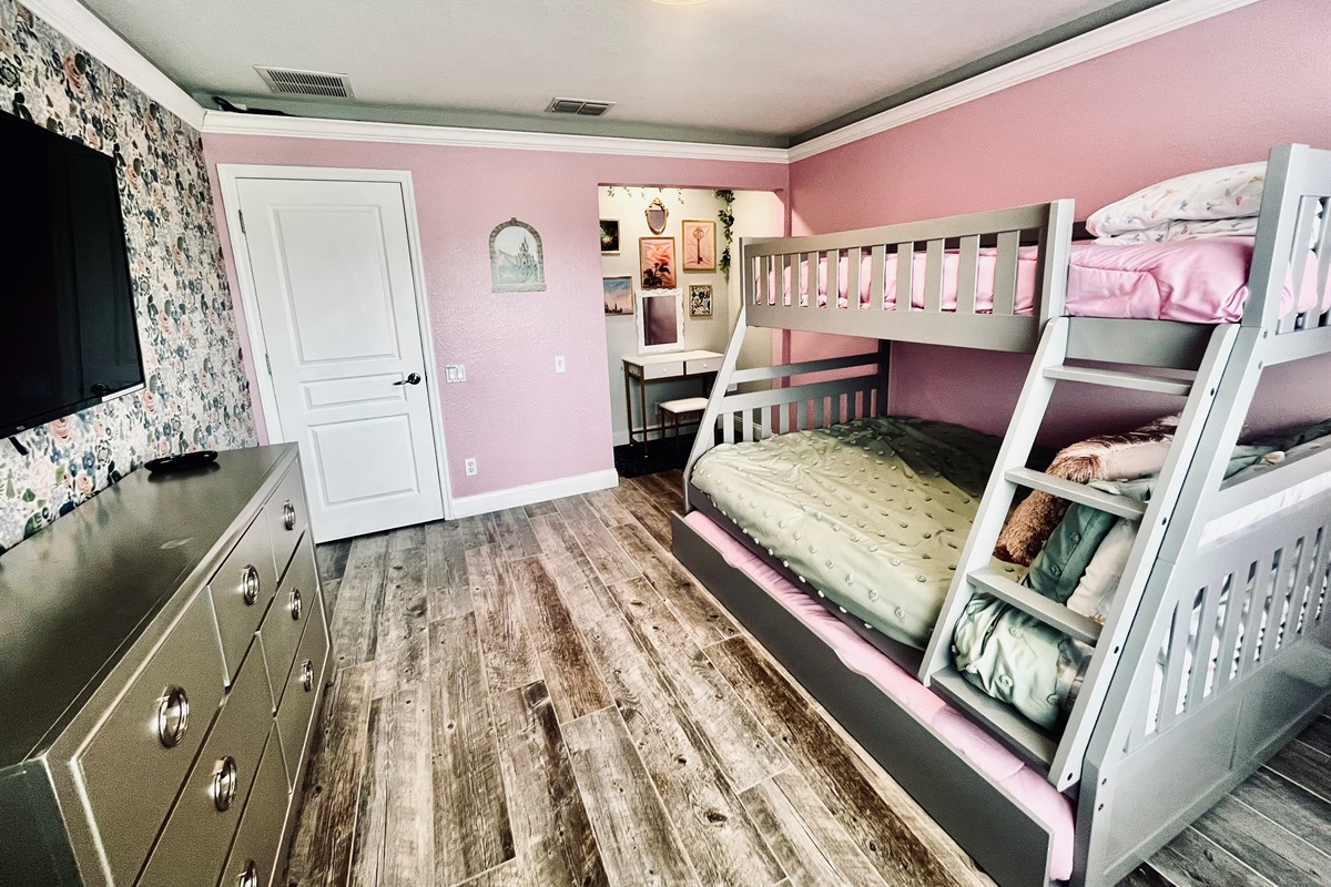 Royal Princess Bedroom with Bunkbed w/ trundle