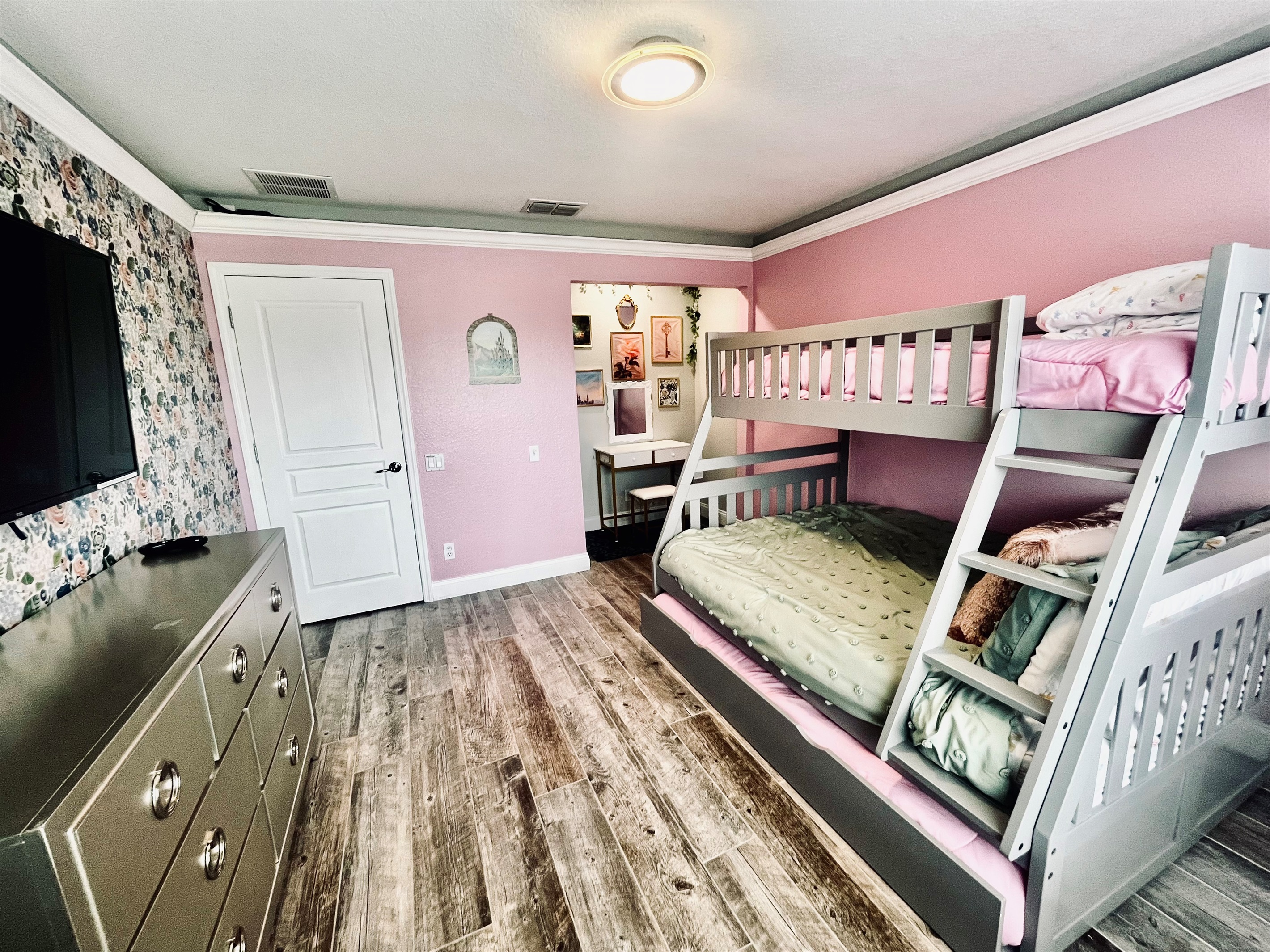 Royal Princess Bedroom with Bunkbed w/ trundle