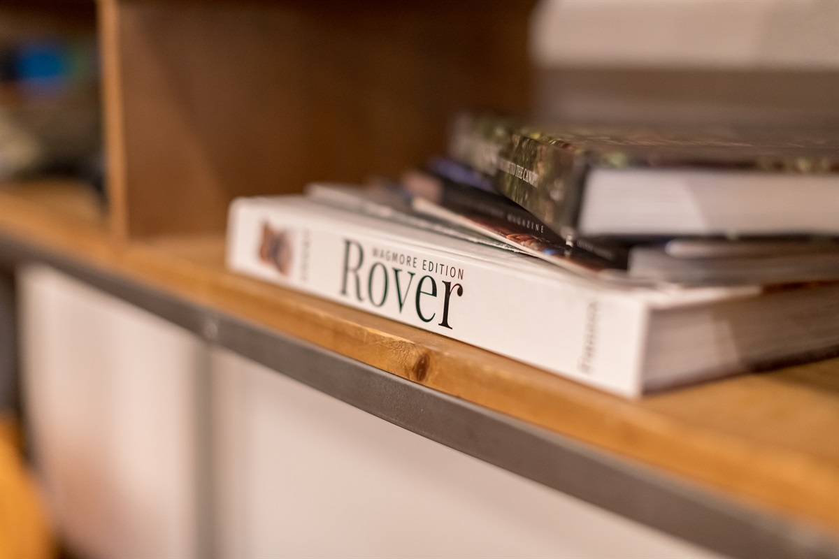  and old fashioned distractions