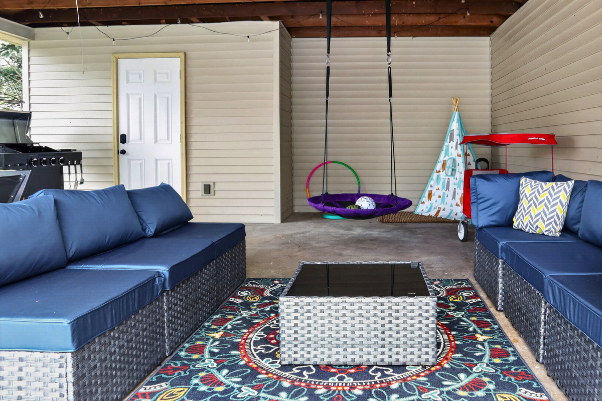 Comfortable lounge seating and a family-friendly play space create a favorite gathering spot for all ages.