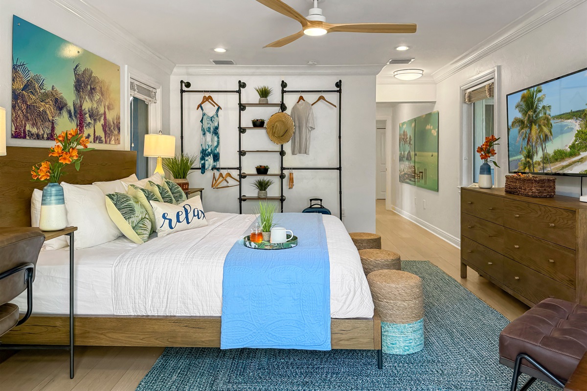 A bedroom that brings the outside in.