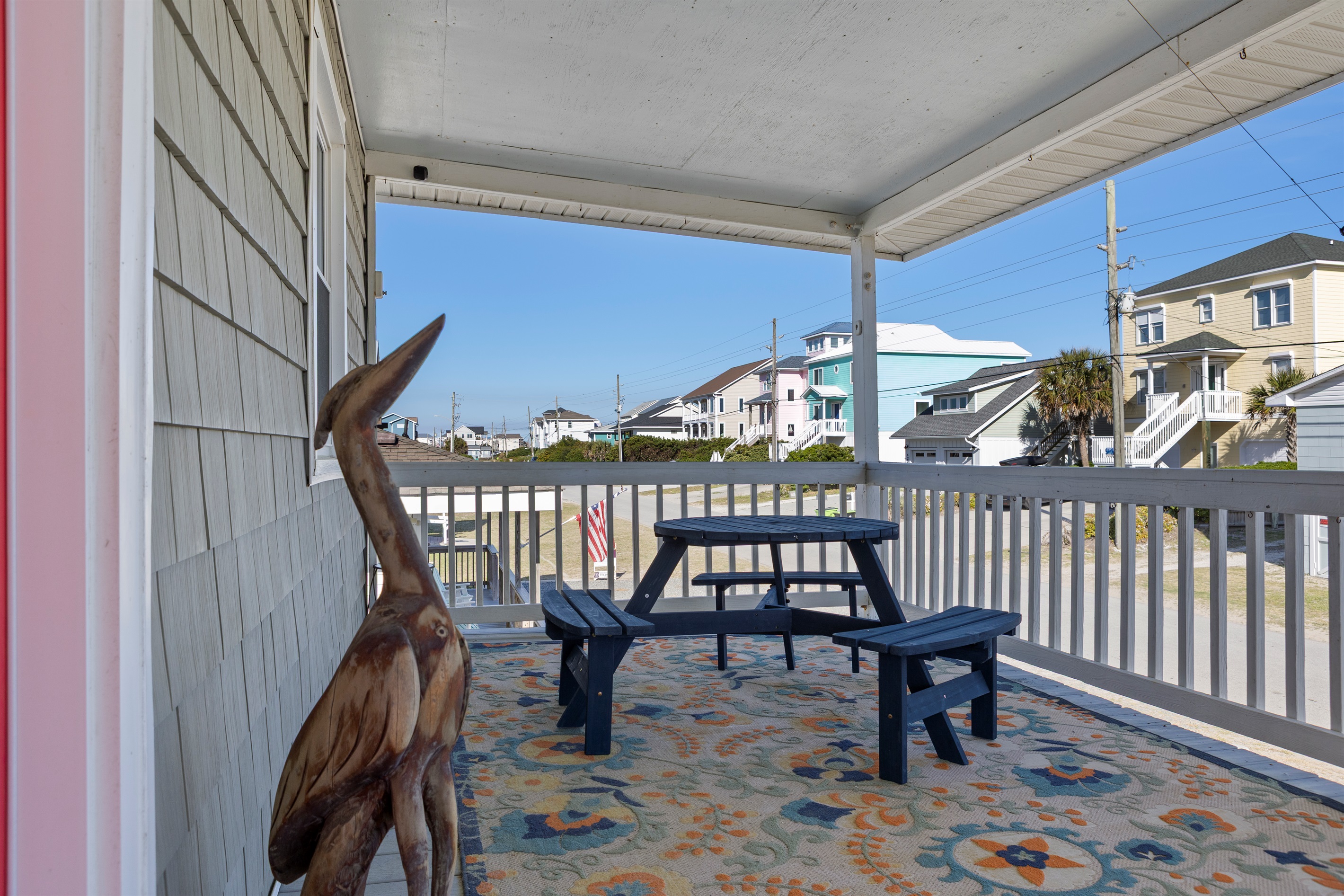 Enjoy your favorite eats on the balcony