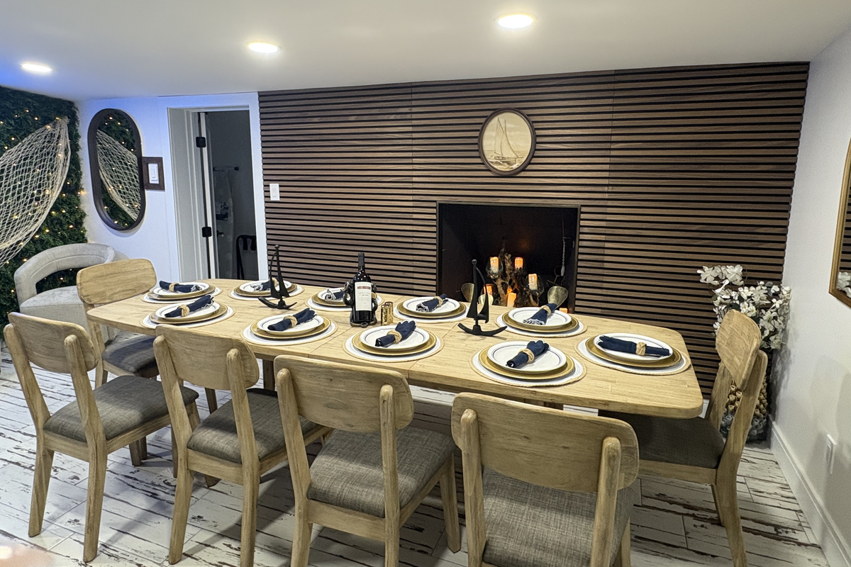 Nautical charm and the large Dining room table with seating for up to 10 guests