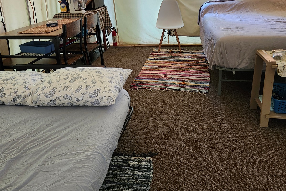 Spacious set up