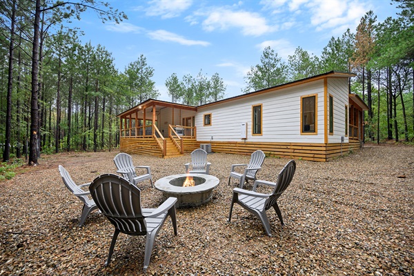 MMMM...gooey smores :) 