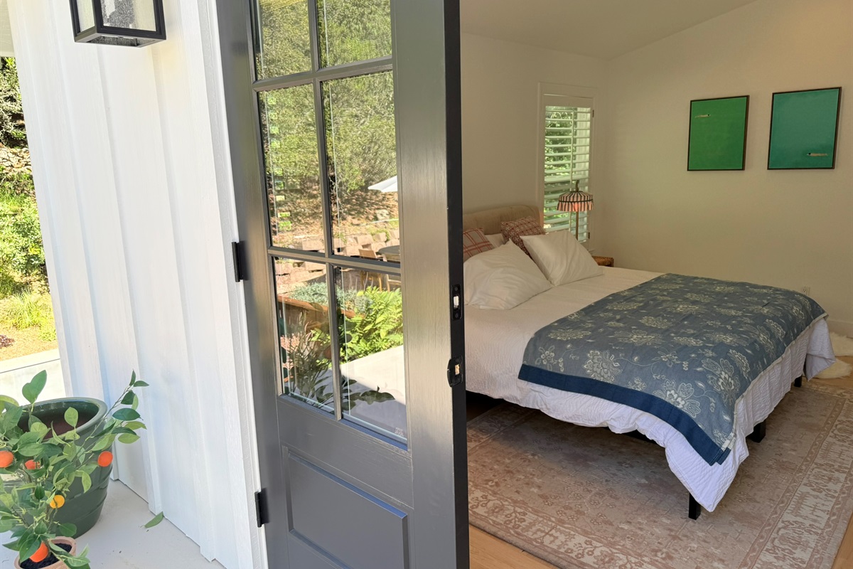 Two Twin XL beds Can be Converted to a King