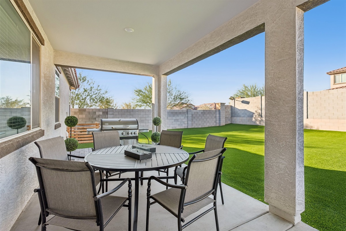 Running Deer Getaway | 3 Bed + Office • 2 Bath — Running Deer Getaway | 3 Bed + Office • 2 Bath, Surprise, Arizona — photo 3