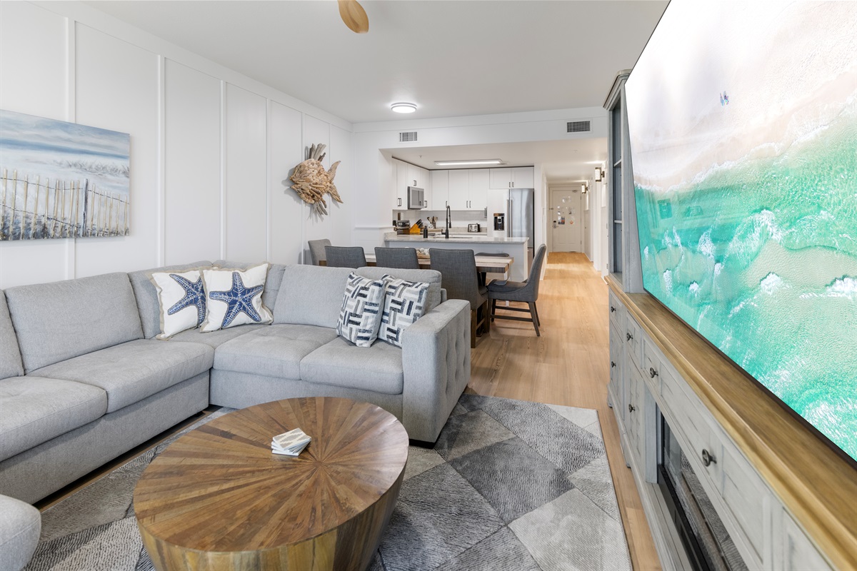 Gulf-Front Living Room