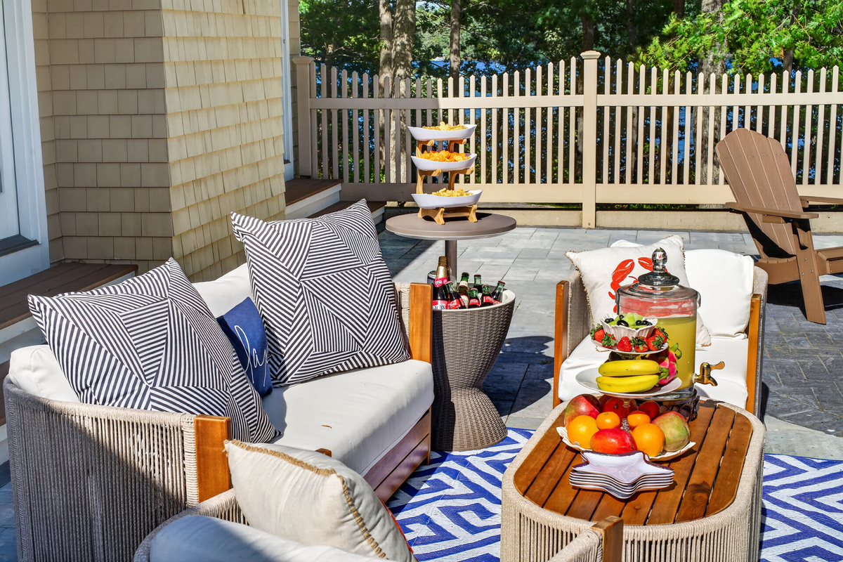 The perfect vacation starts outdoors—explore everything our outdoor space has to offer!