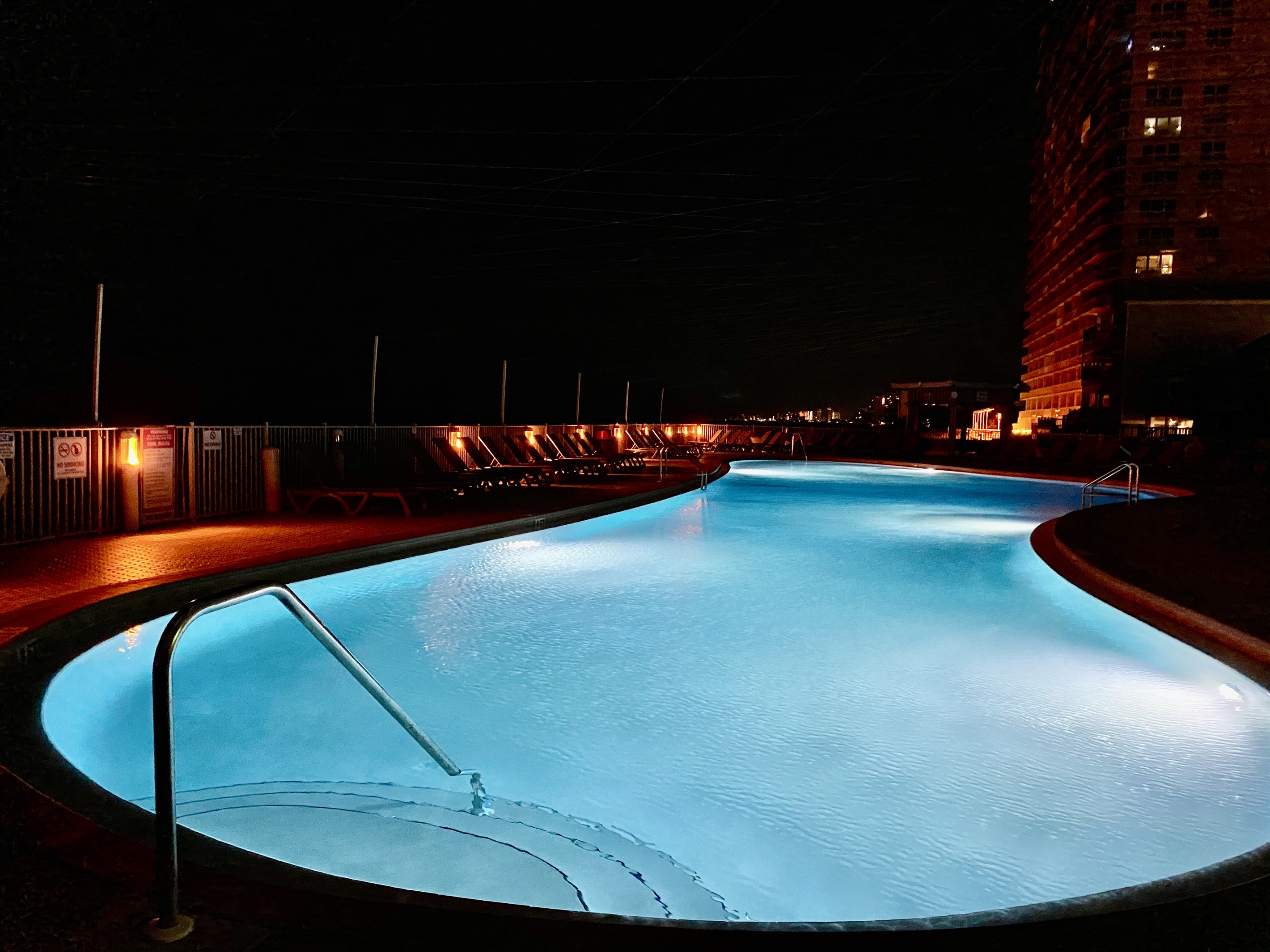Treasure Island pool