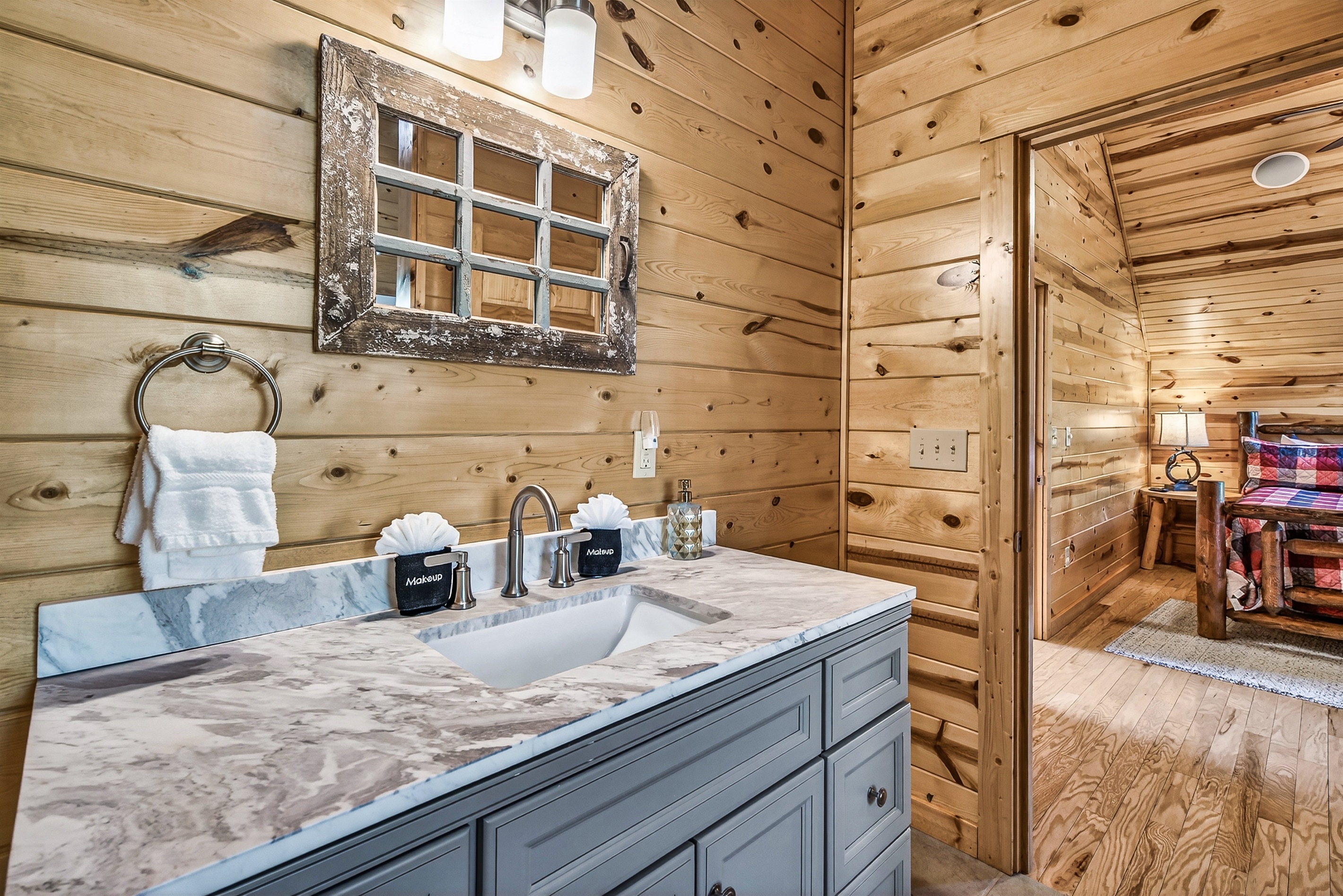 Ensuite bathroom for top bedroom
