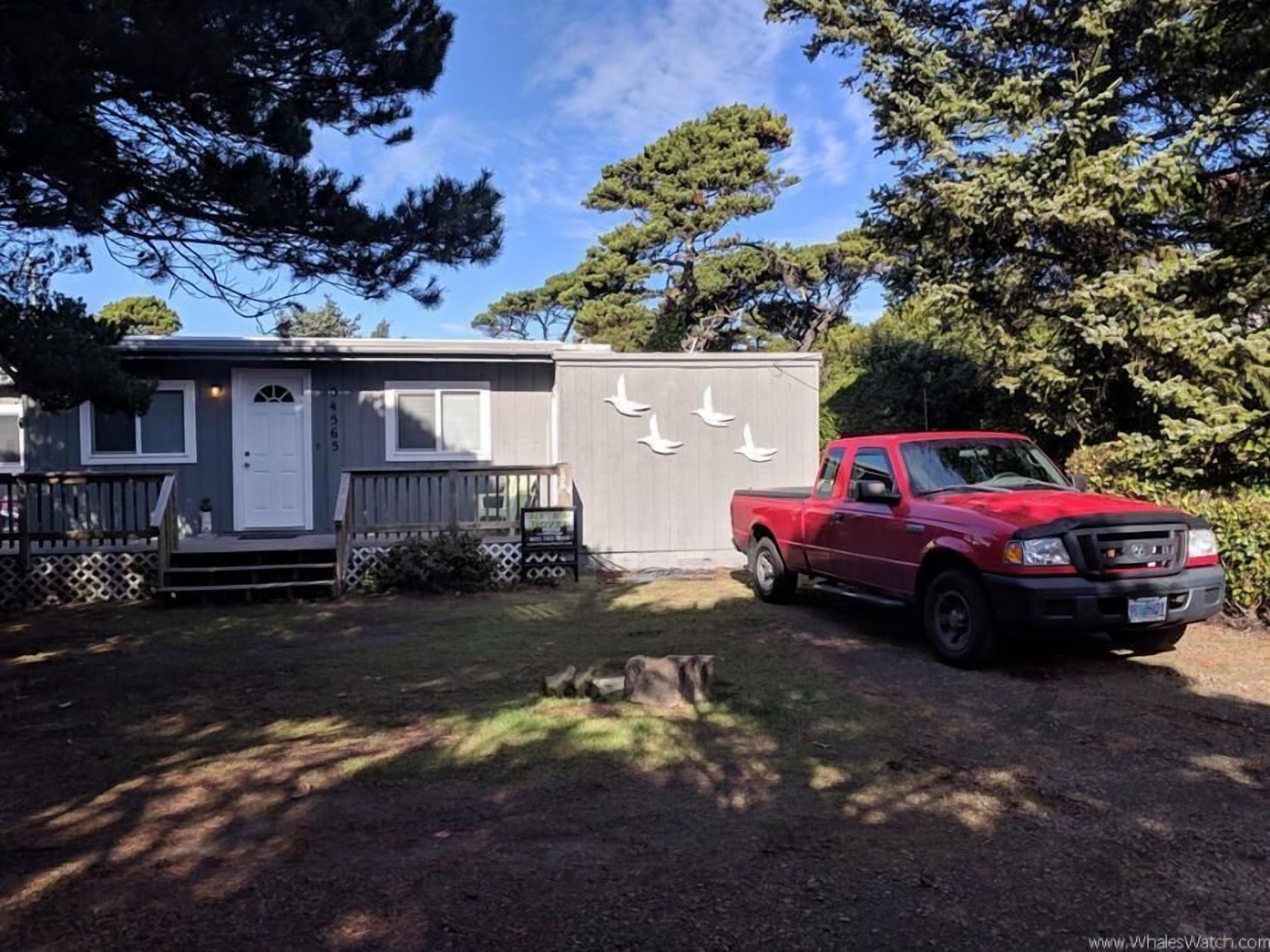 Parking for one auto