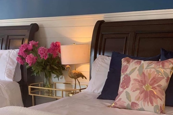 2 Queen Bedroom