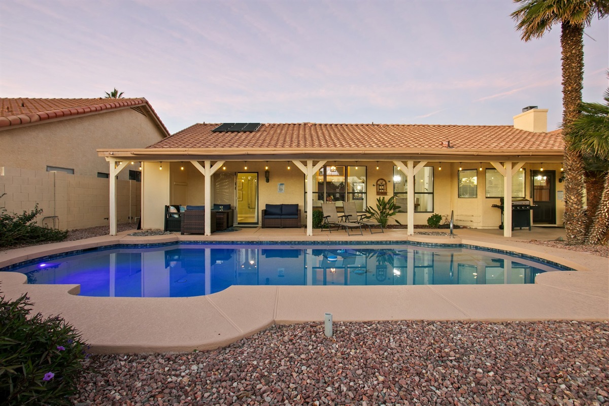 Lakefront Oasis w/ Pool & Hot Tub · Garden Lakes | 3 Bed 2 Bath — Lakefront Oasis w/ Pool & Hot Tub | 3b • 2bth, Avondale, Arizona — photo 52