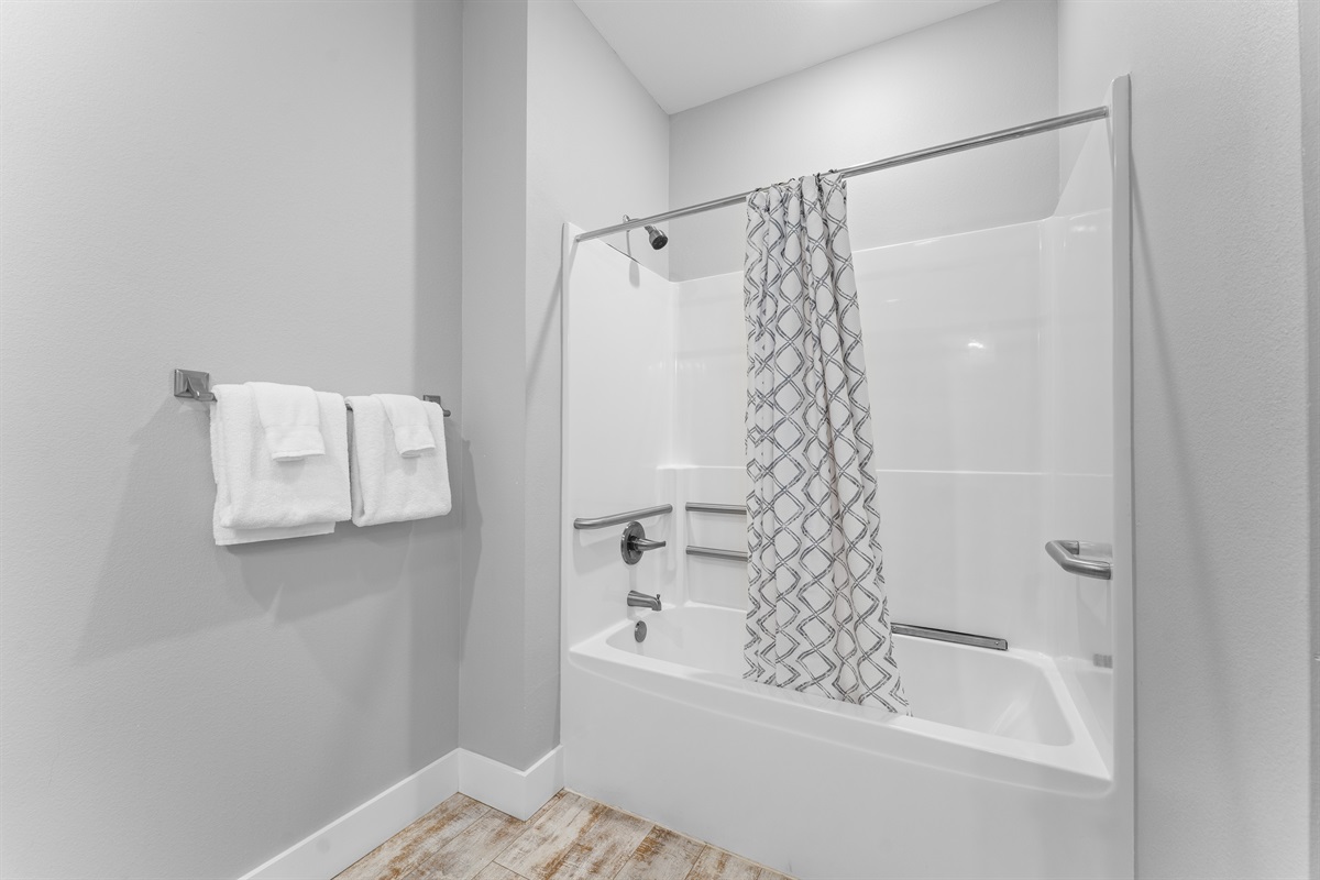 Bedroom 1 Ensuite Bathroom