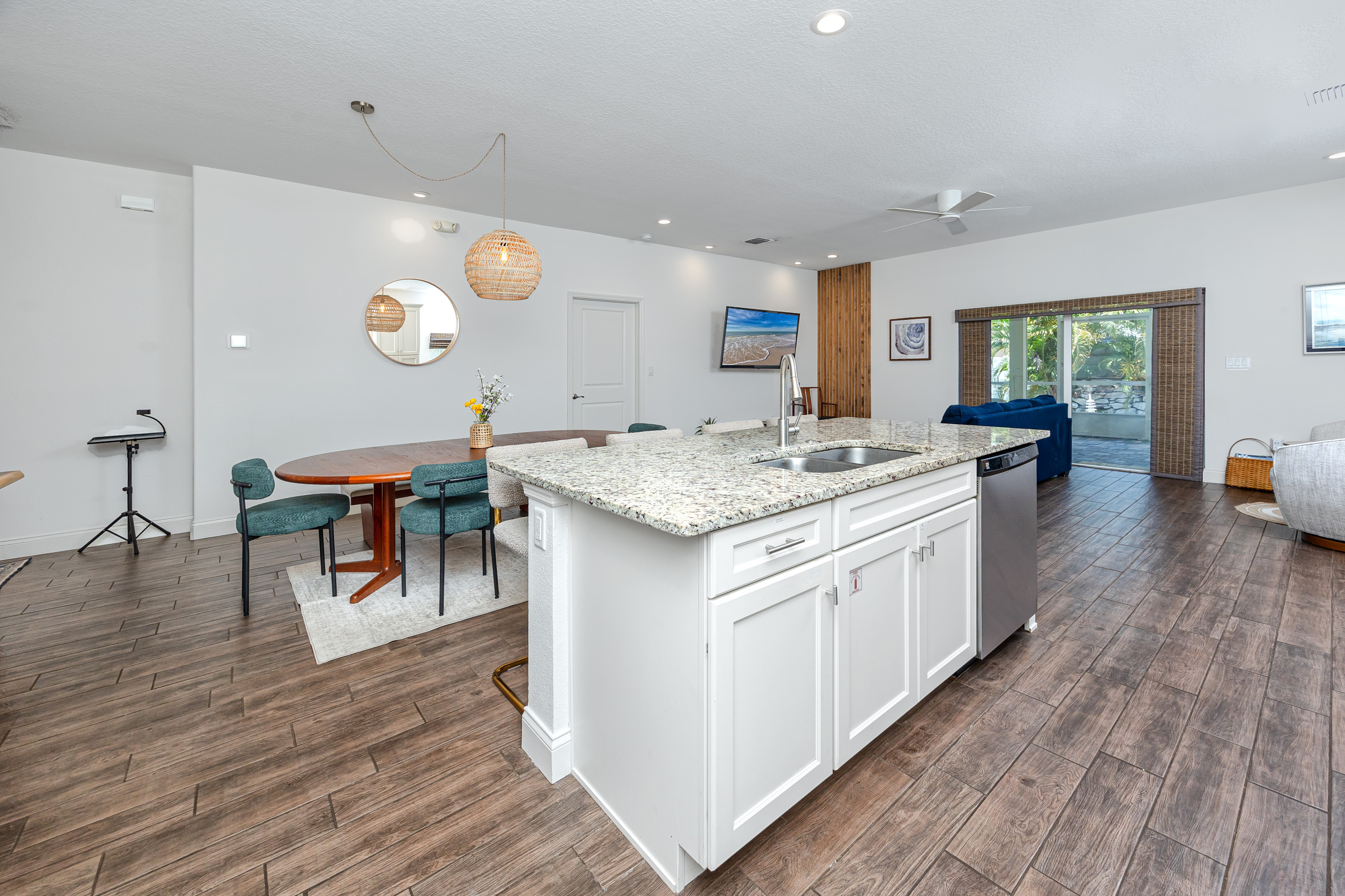 Bright Open Layout