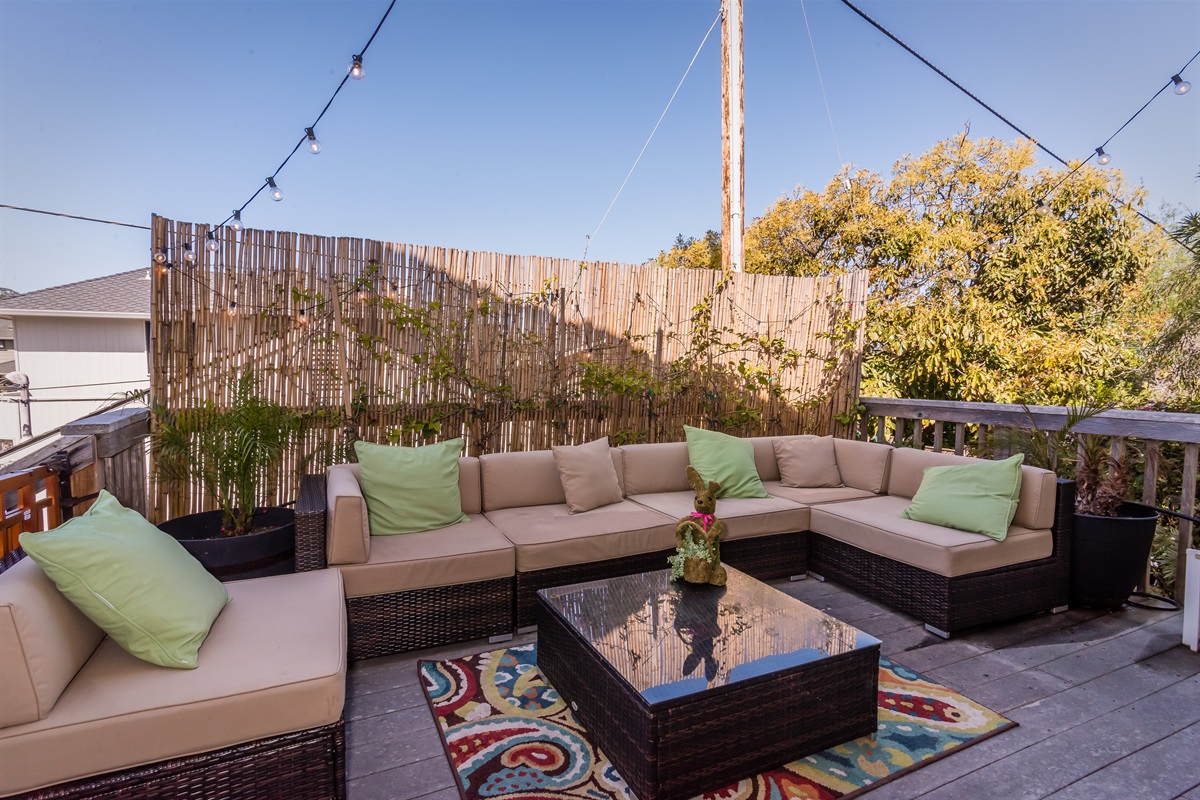 Upstairs Deck for guest use