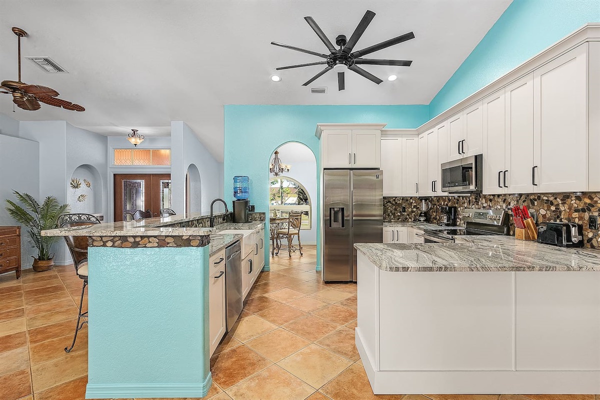 Fully equipped Kitchen with all your needs!