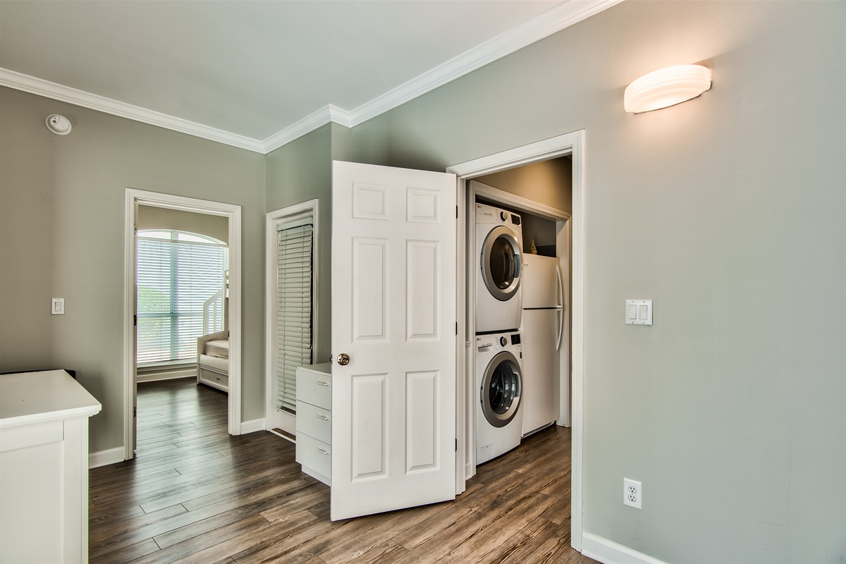 Hall Laundry