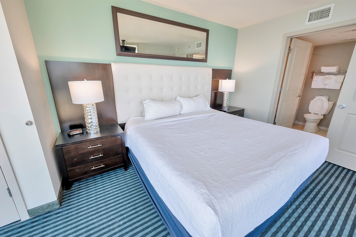 Beautiful Bedroom with Amazing Views 🌊☀️