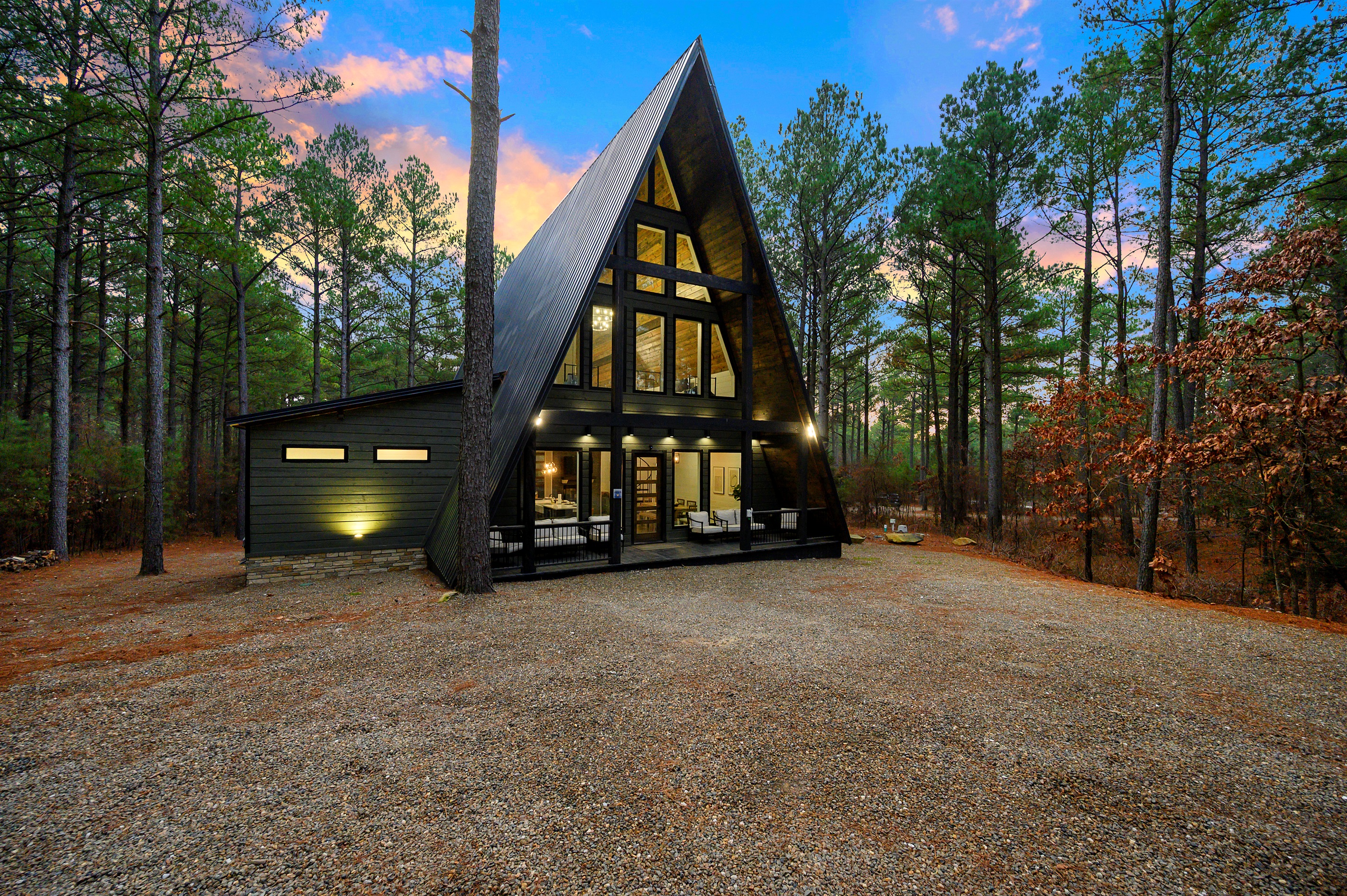 Honey I'm Home Cabin in the morning