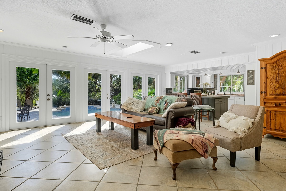0f6ff0cde67a4788b7def6908122a0e1 Large Ocala vacation rental