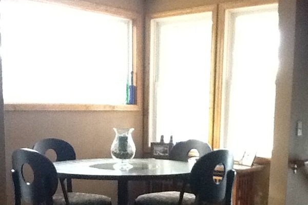 Bar Height seating for 4
