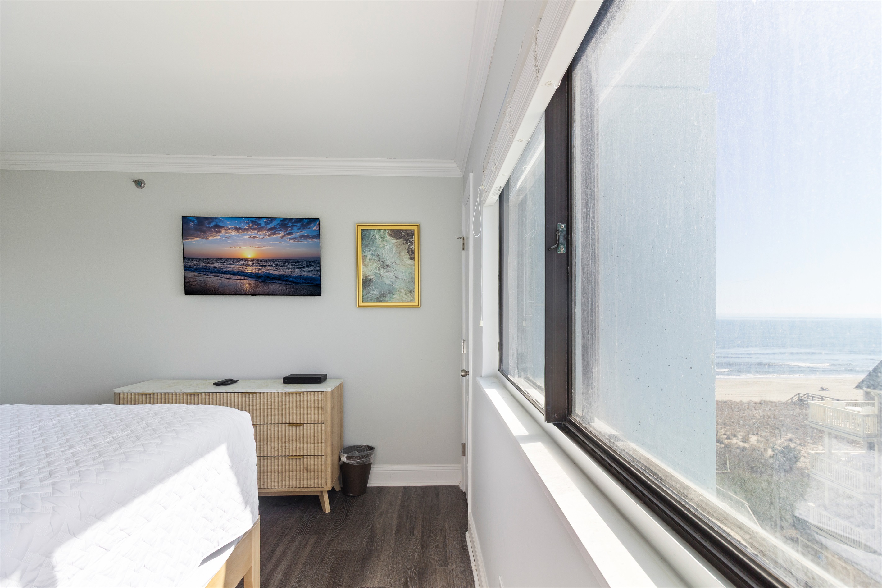 Bedroom 2 - Queen bed with smart tv