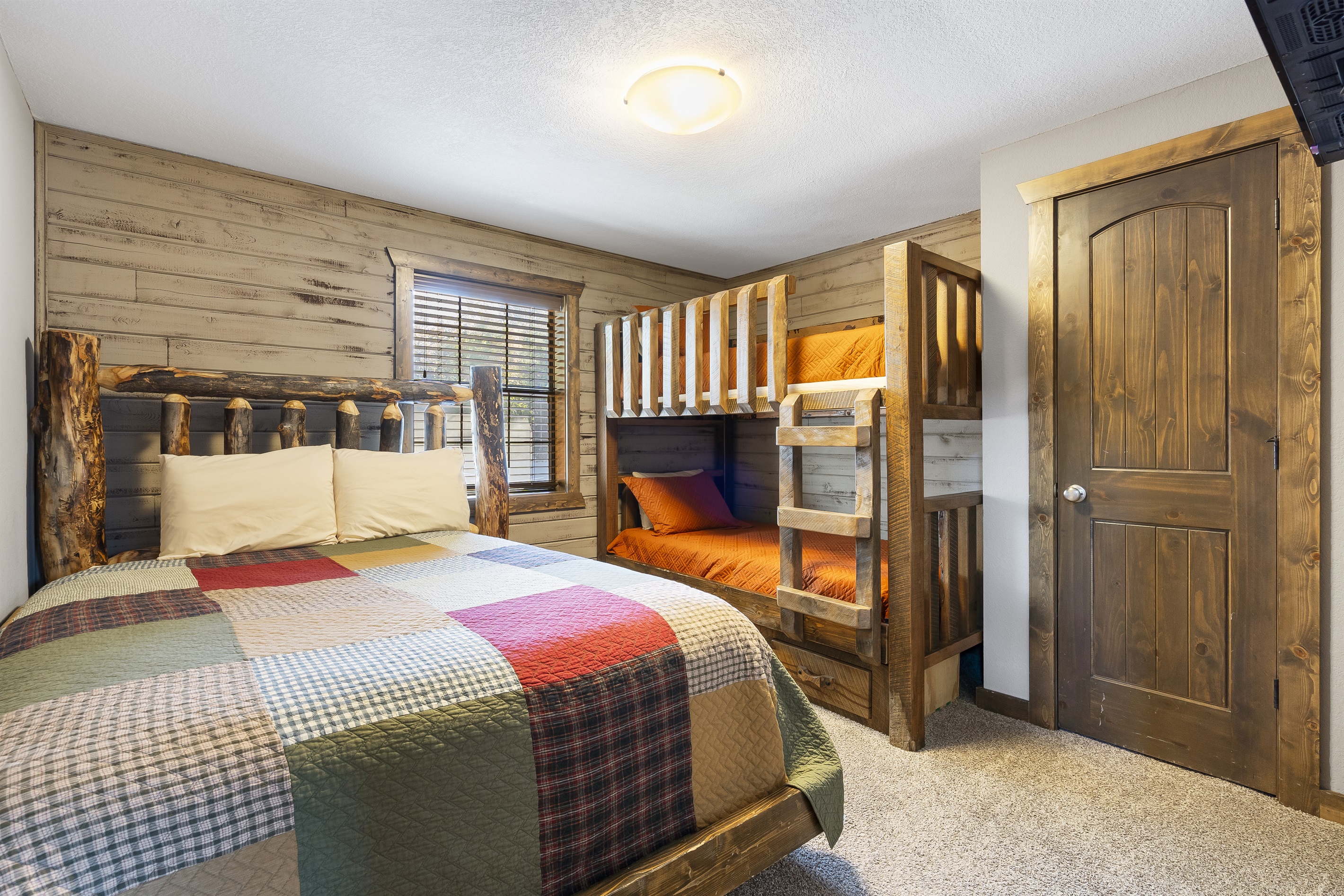2nd Bedroom Queen with Bunk Beds