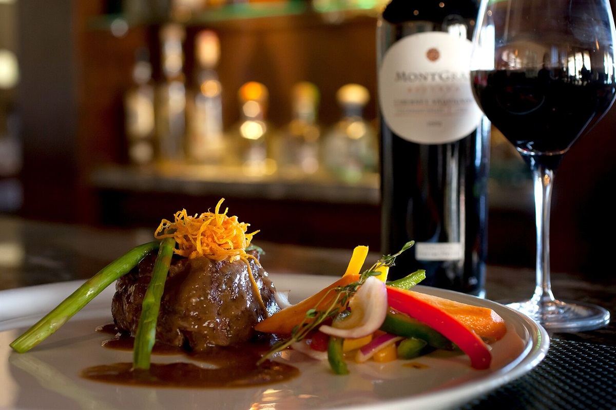 Dining at Pueblo Bonito Sunset while staying at Montecristo, Vacation Travel Exclusives