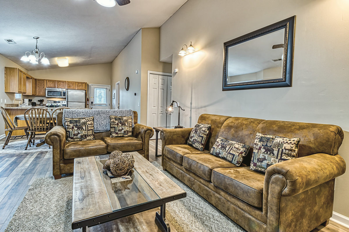 Living Room: Relax amidst inviting decor and light-filled space, perfect for gatherings!


