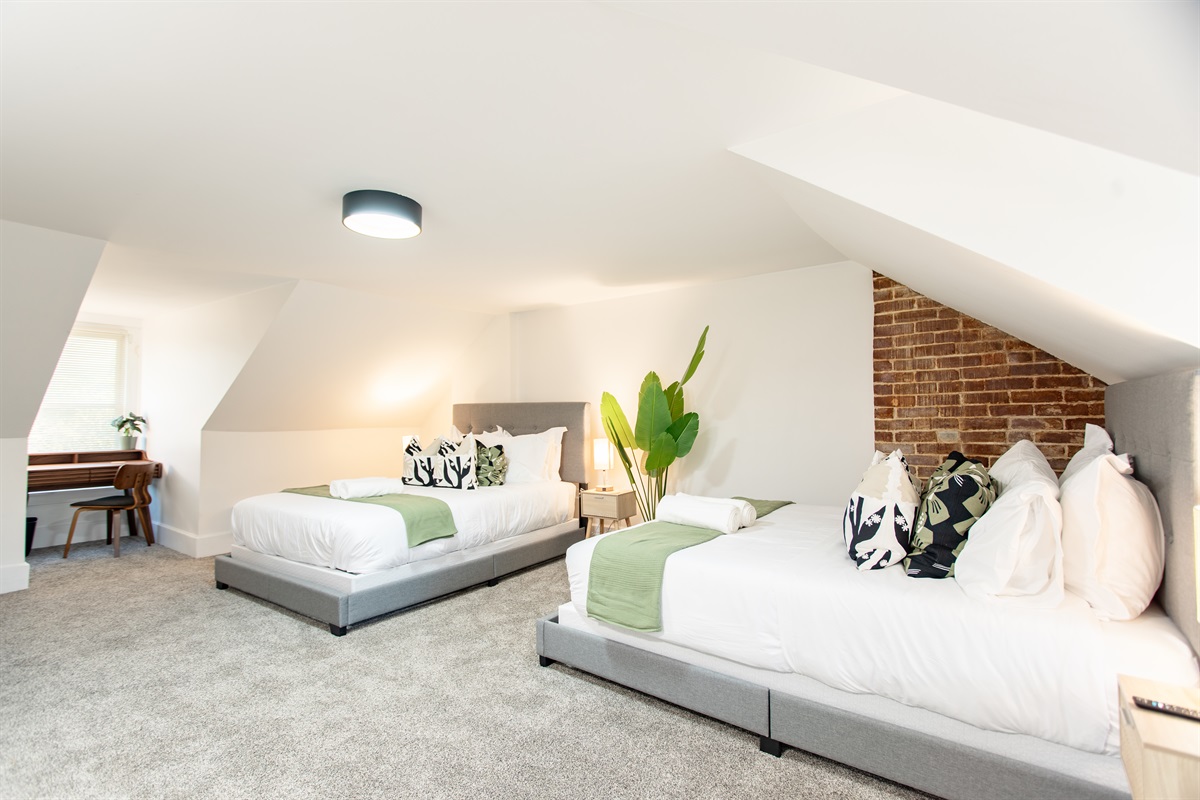 4th floor bedroom with 2 queen beds