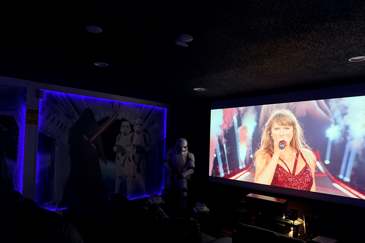 Watch concerts and sports - all right here on the Roku!