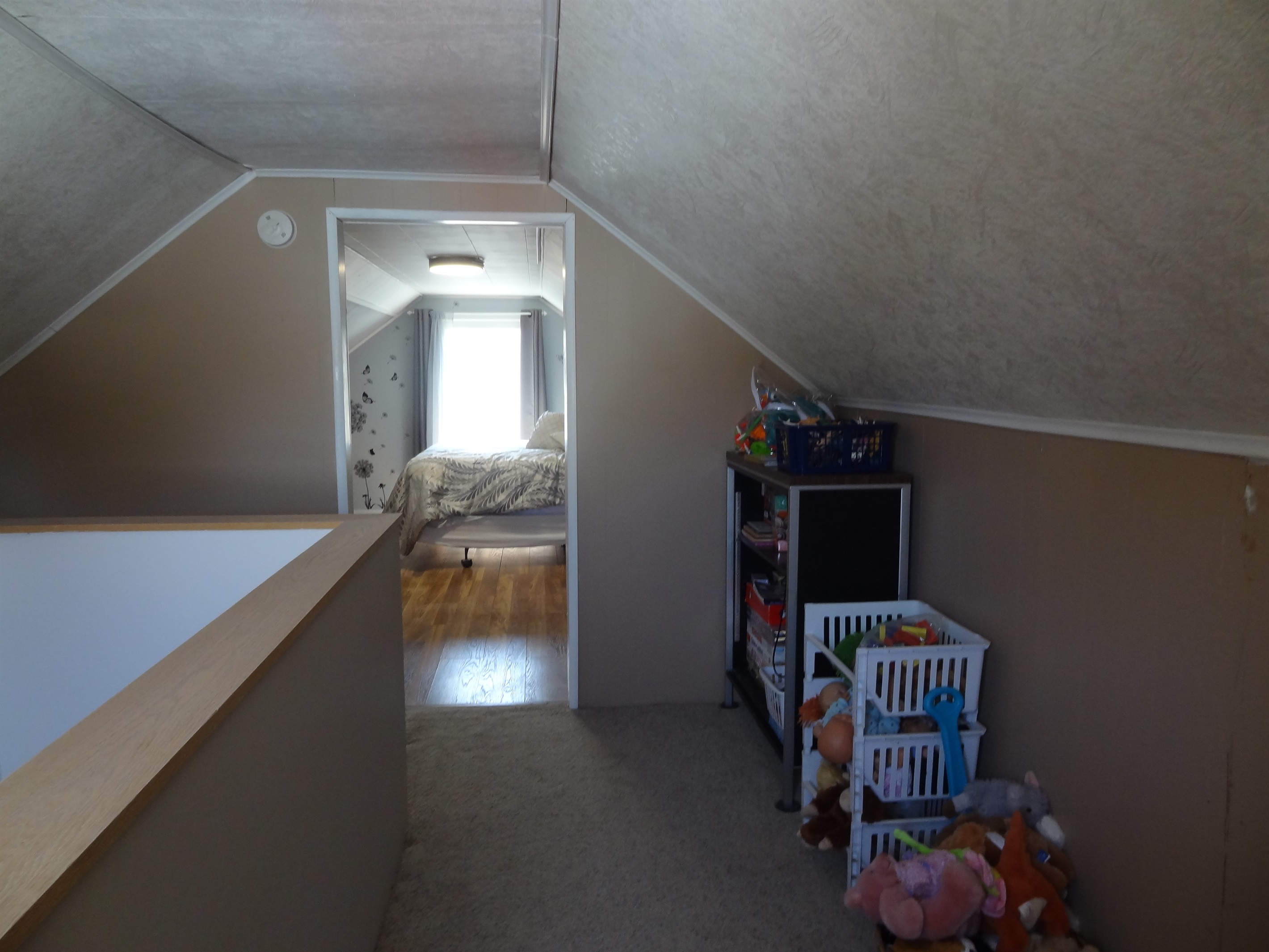 3rd bedroom upstairs with queen bed