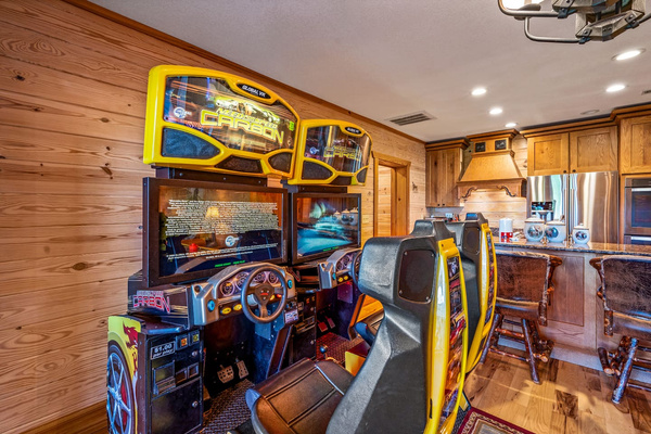 Arcade Room, Majestica Lodge
