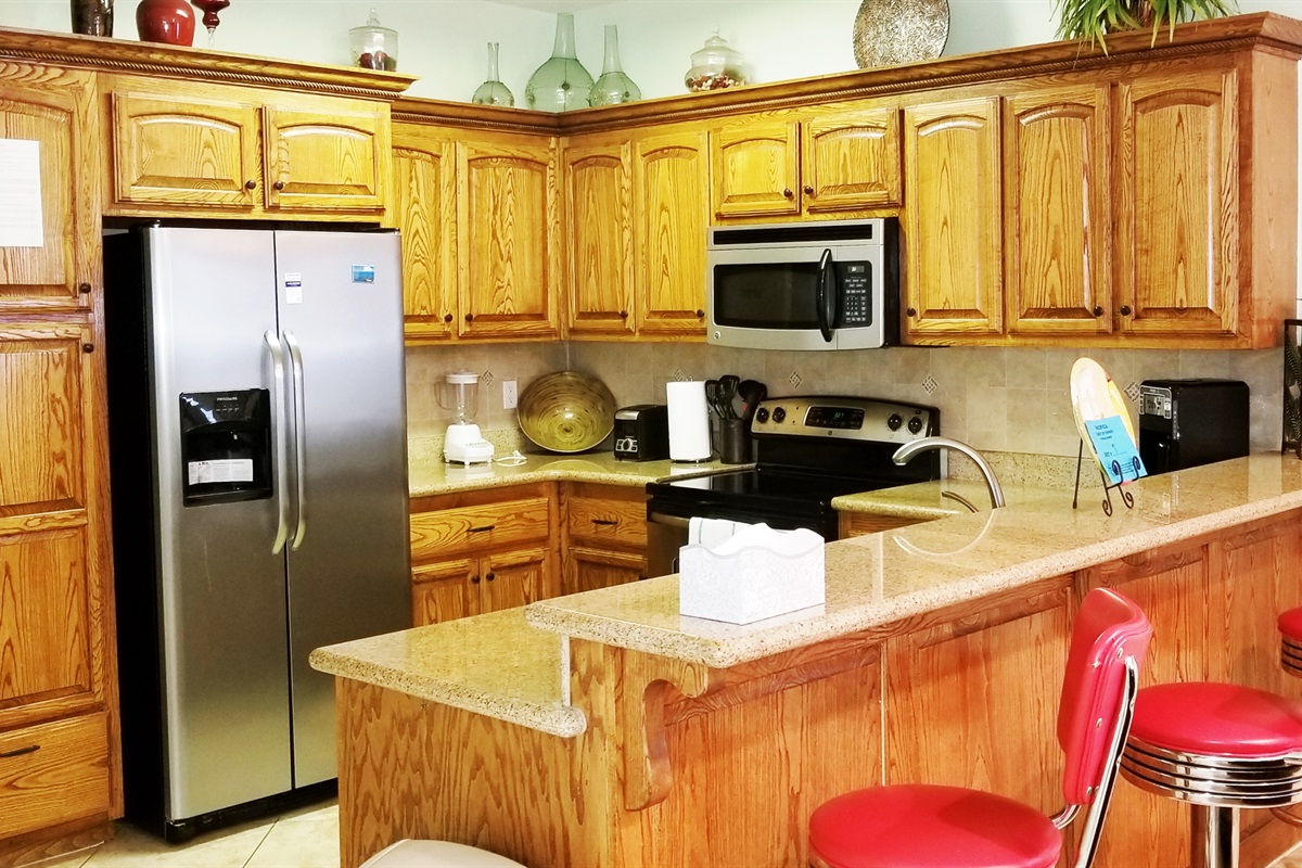 Granite counters, Stainless Steel appliances