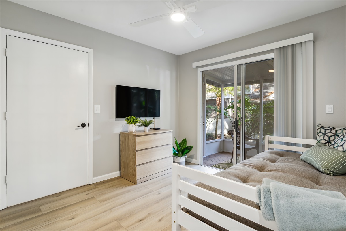 2nd Bedroom