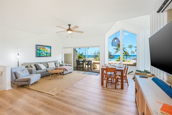Unobstructed ocean views from open and airy living/dining area
