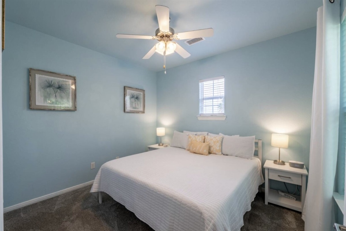 1034ab705fd54e0caca1ac6e1bc00a95 Large | Beachhouse | Texas | TX | Vacation Homes | Galveston | Crystal Beach | Kokomo | Breezy Days | Beachfront Elegance | Sunrise Serenity | Southern Sands Property Management, LLC