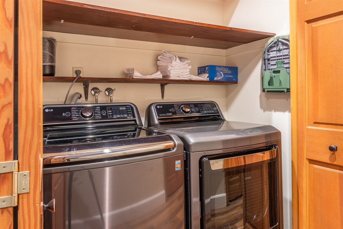 Washer and dryer included