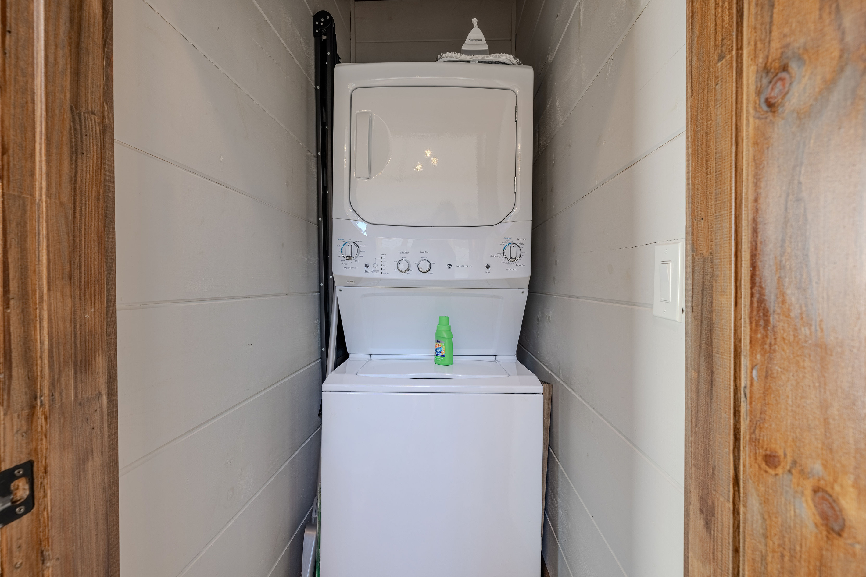 In-home washer and dryer allows you to do laundry if needed.