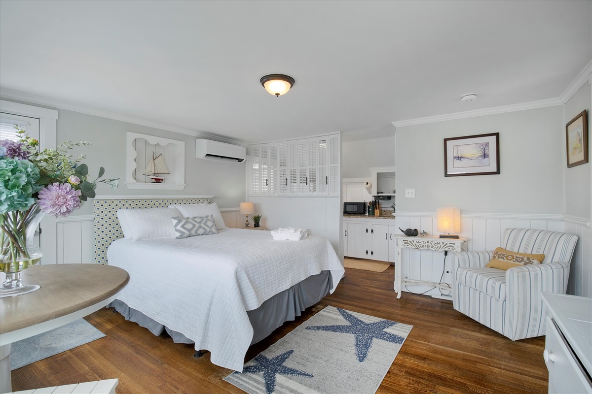 Light and Bright and Airy