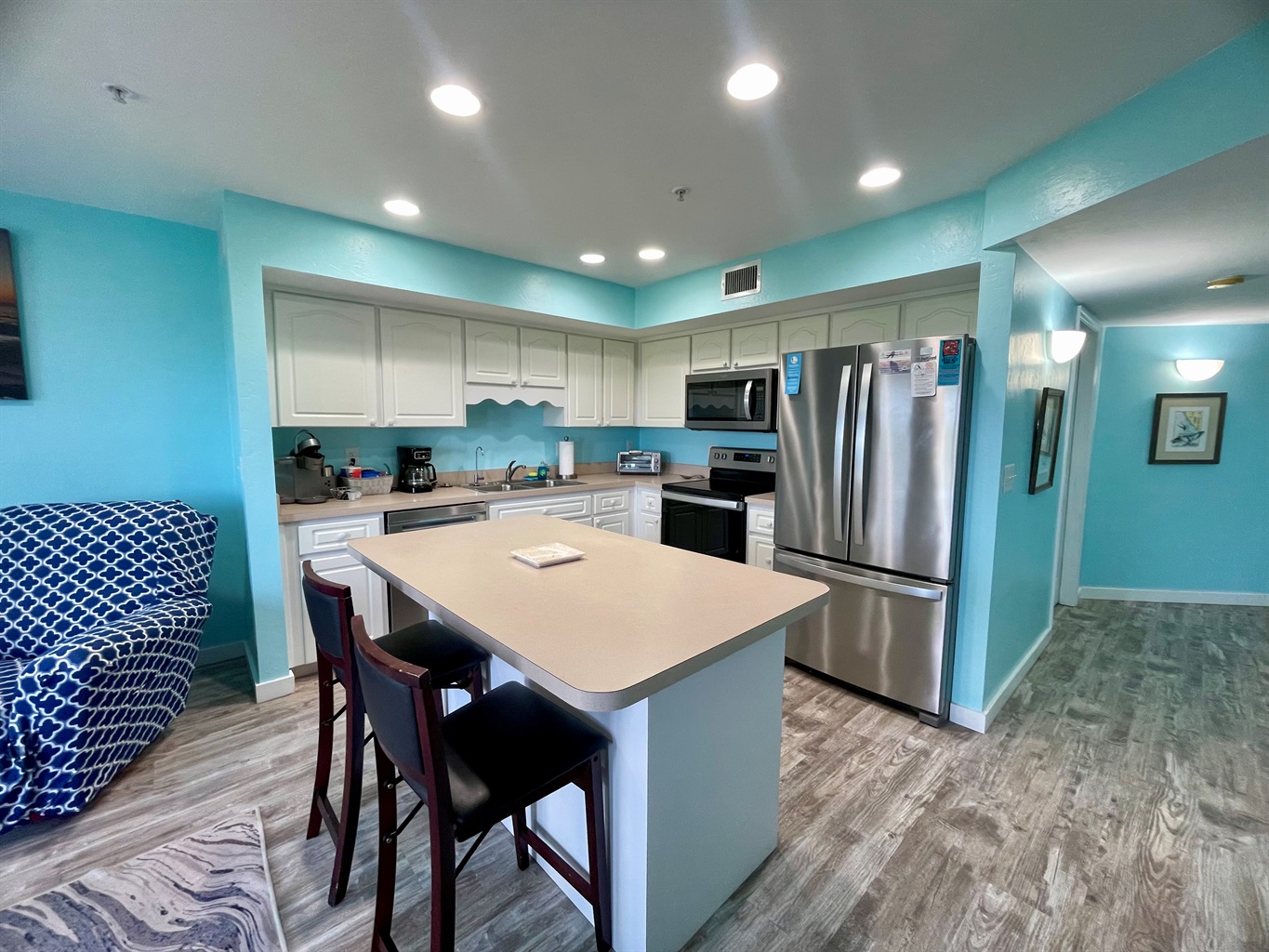 Spacious Kitchen Island