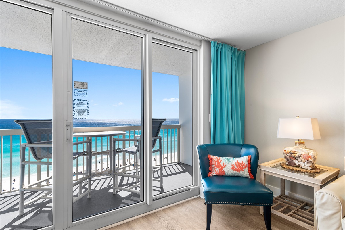 Living room with the Gulf view