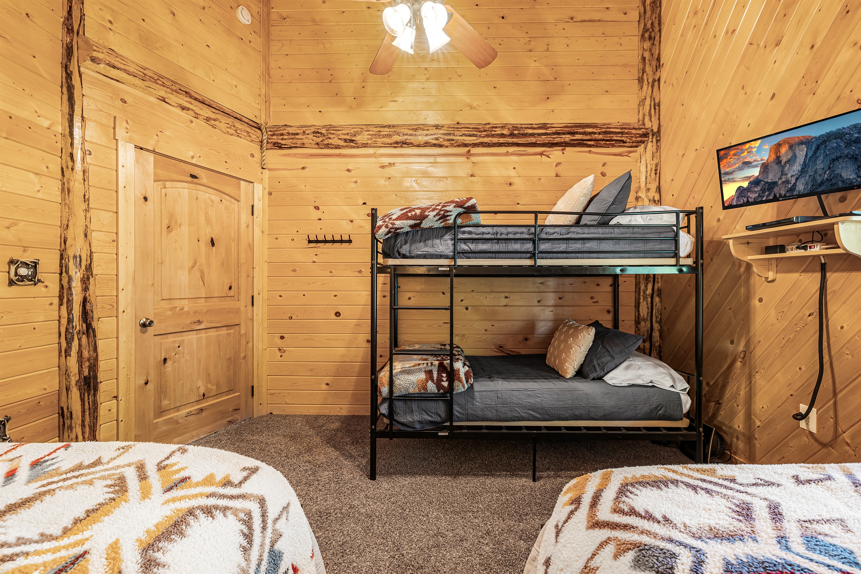 Bedroom #3 w/ 2 queen sized beds and 1 twin over twin bunk bed