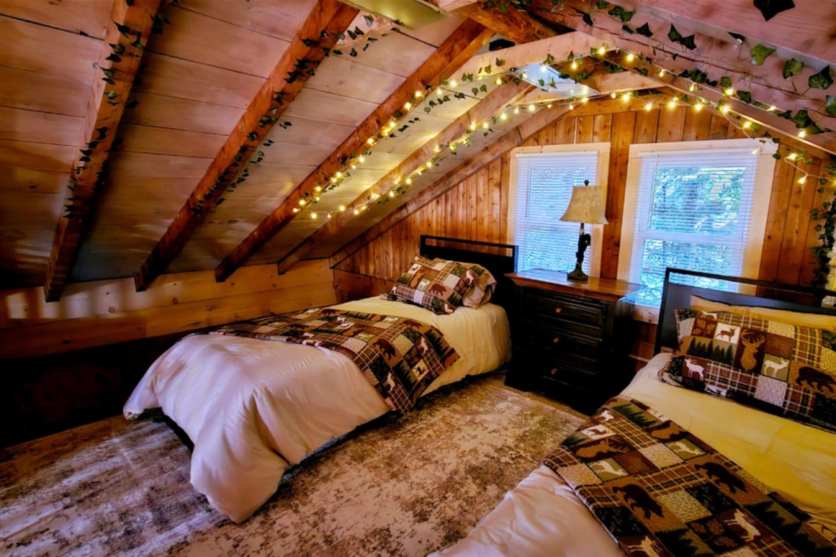 Upstairs loft - great for kids!