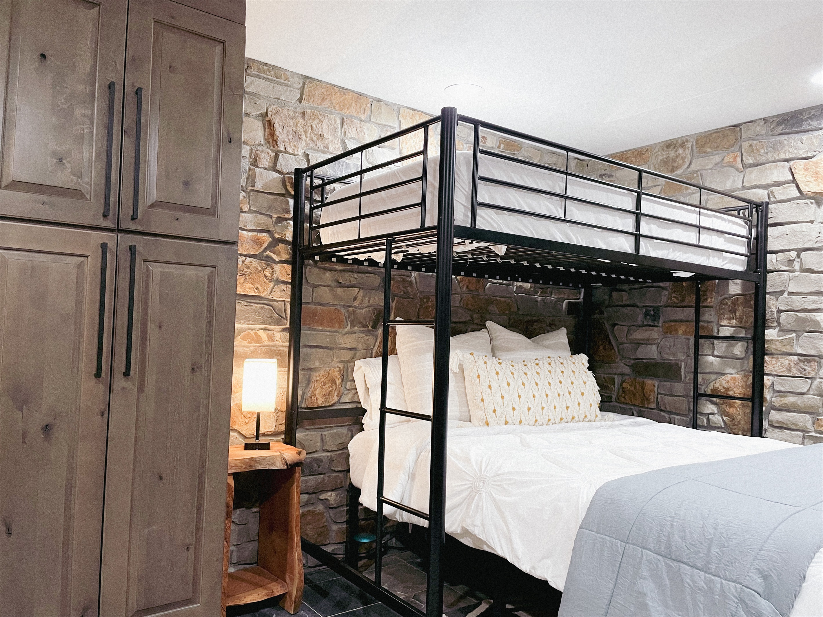 2nd Bedroom in Basdement